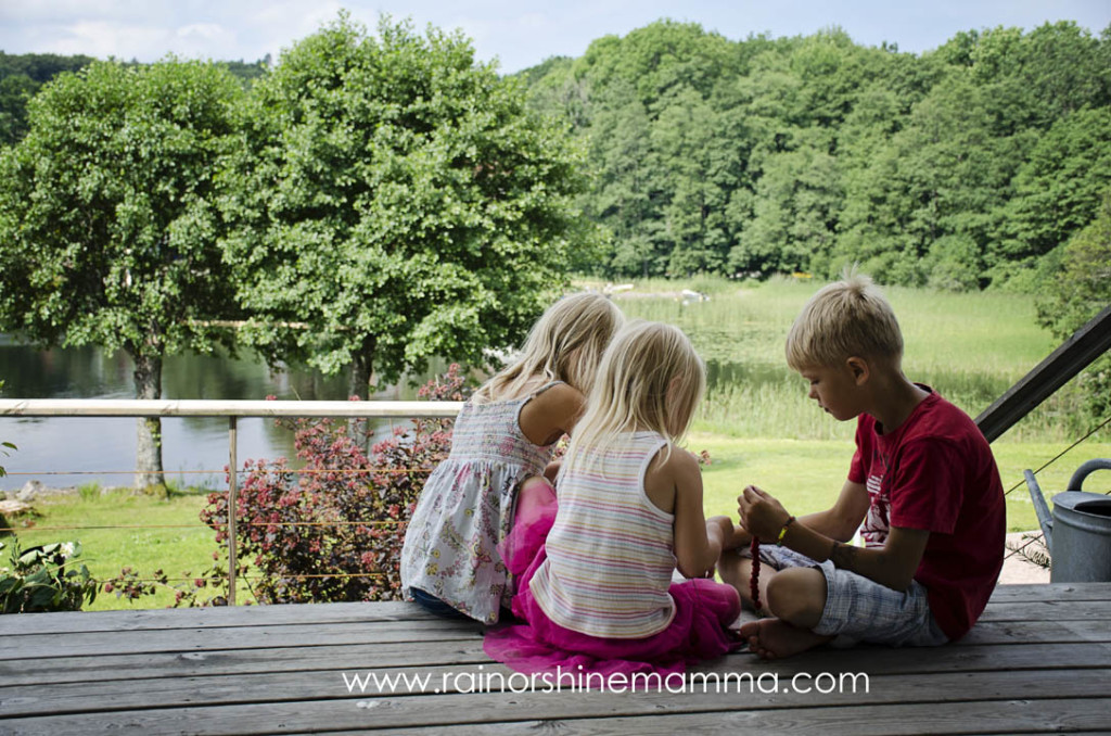 Simple Summertime Adventures: Berry Kebabs. Rain or Shine Mamma