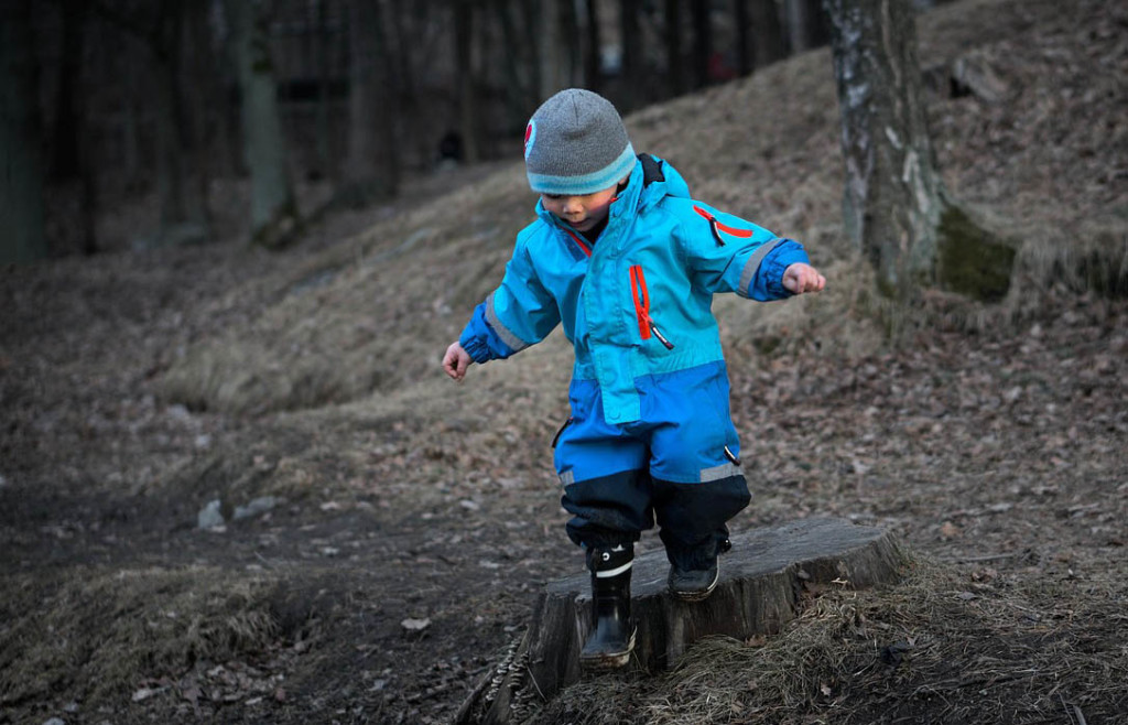 3 Common Health Myths About Playing Outside. Rain or Shine Mamma