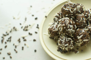 Healthy Chocolate Snacks For the Trail and Beyond (Vegan, GF). A nutritious, homemade treat that satisfies all your sweet cravings. Raw, vegan, gluten-free and refined-sugar free. Pure, raw chocolate, perfect for hiking and snacking on the go.